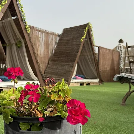 Nashira Hot Tub Piscina Y Jardin Apartament Buzanada