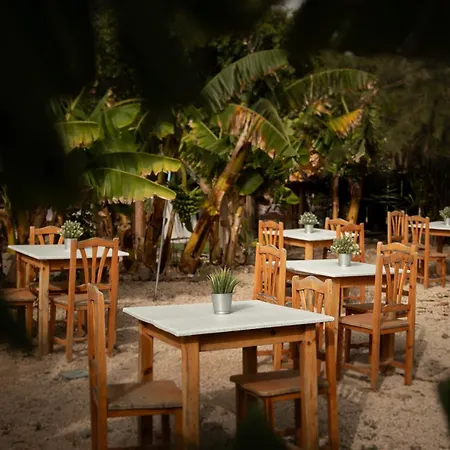 Nashira Hot Tub Piscina Y Jardin Apartament *