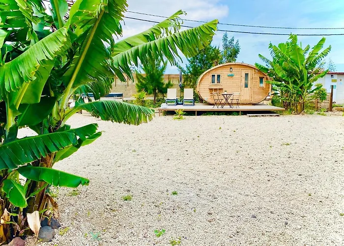 아파트 Nashira Hot Tub Piscina Y Jardin Buzanada