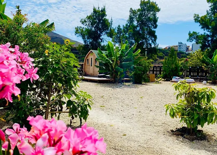 Nashira Hot Tub Piscina Y Jardin 아파트