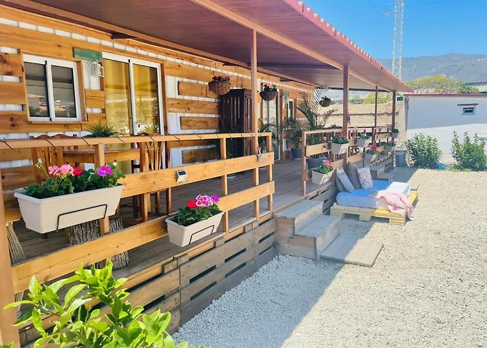 Nashira Hot Tub Piscina Y Jardin 아파트 Buzanada