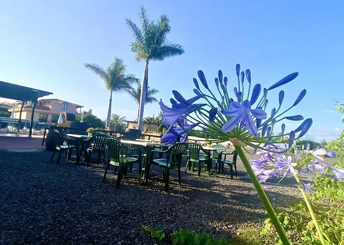 Nashira Hot Tub Piscina Y Jardin 아파트