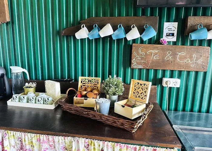 Nashira Hot Tub Piscina Y Jardin * Buzanada