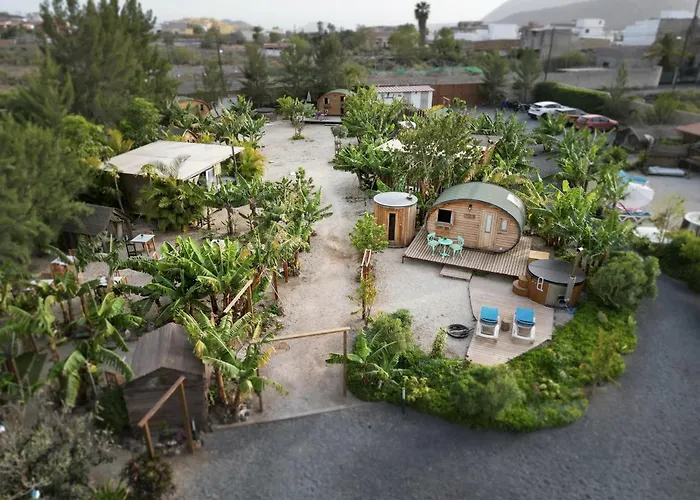 Nashira Hot Tub Piscina Y Jardin 아파트 *